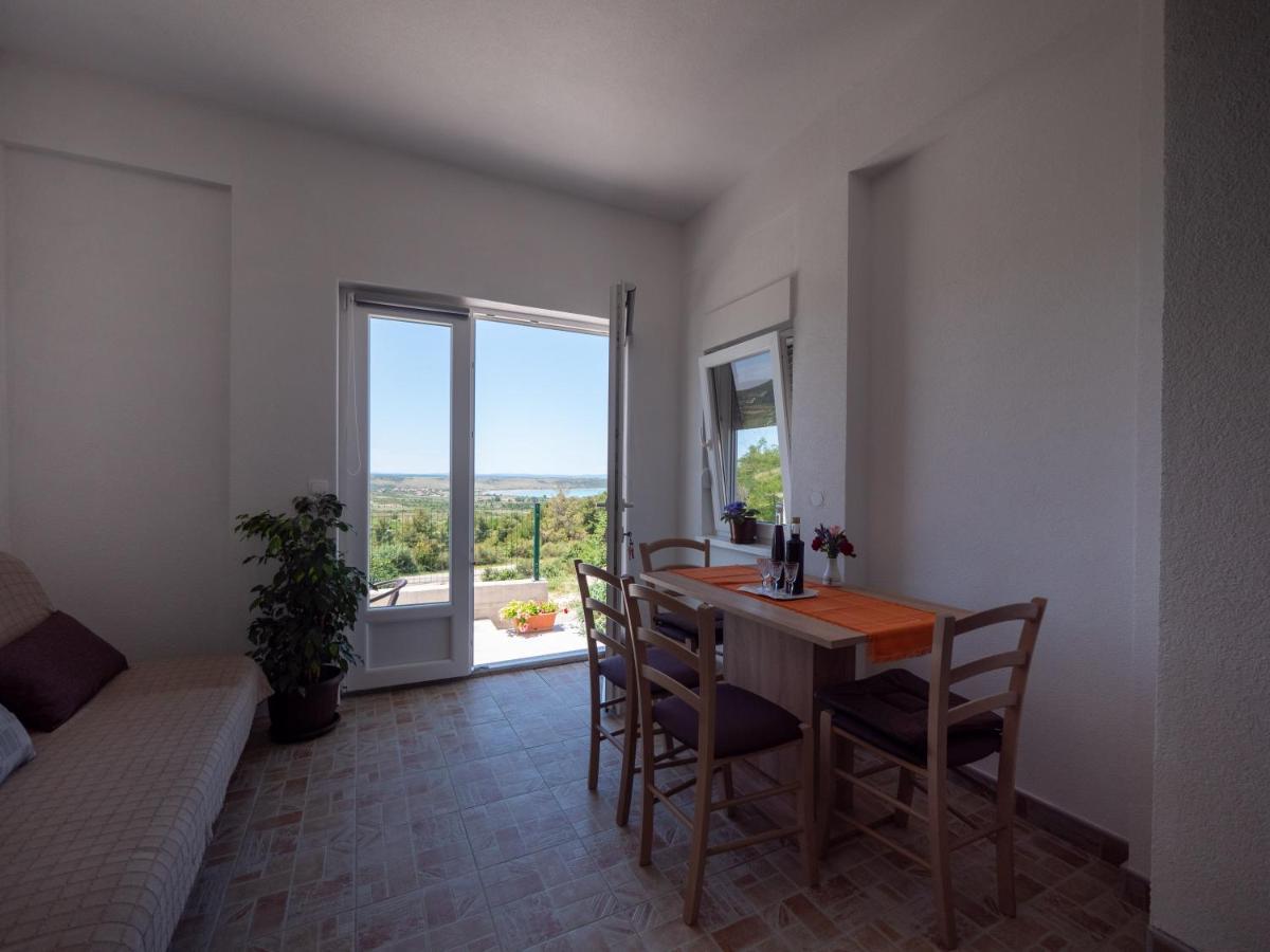 Apartments Tri Mora Ražanac Екстериор снимка