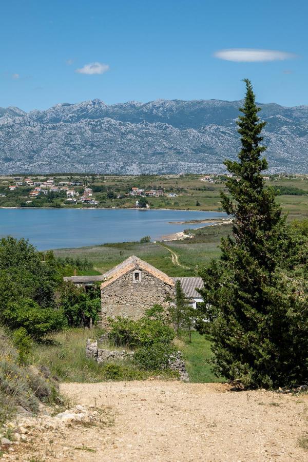 Apartments Tri Mora Ražanac Екстериор снимка